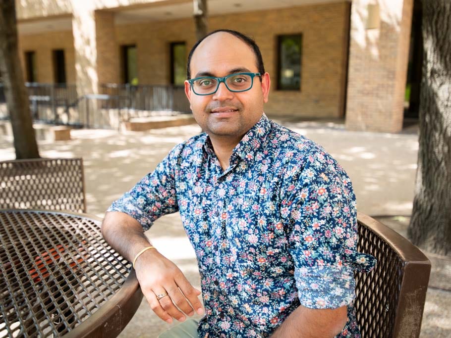 UT PGE Professor Arvind Ravikumar