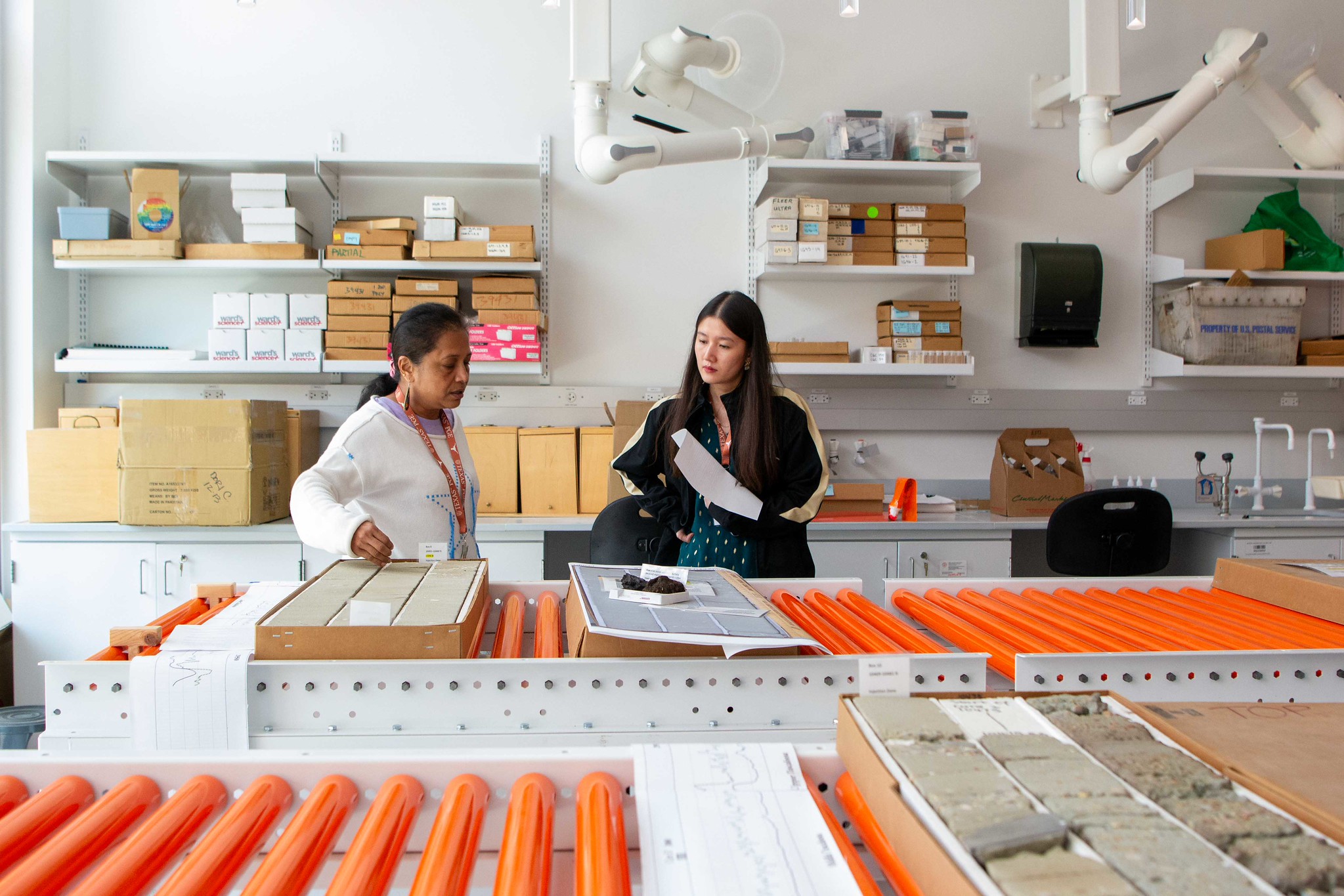 ESTI participants explore the Hildebrand Department's rock core lab.
